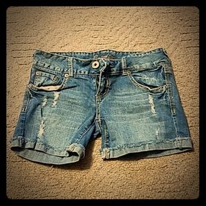 Amethyst Jeans Shorts - Amethyst Jean shorts Amethyst Jeans Shorts - Amethyst Jean shorts